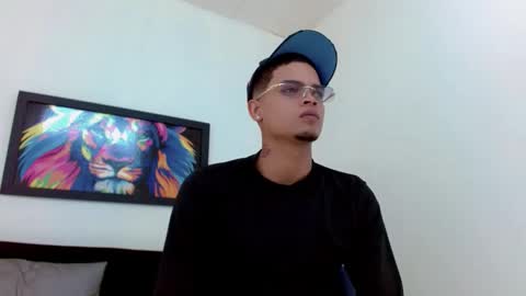 Isaacas online show from November 13, 11:31 am