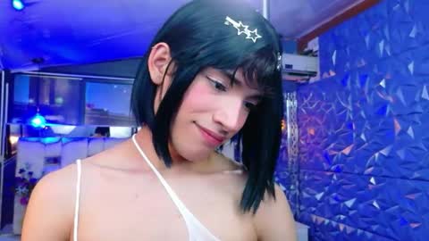Snapshot of isaacnova chatting on May 16, 8:07 pm isaacnova online show from May 16, 8:07 pm