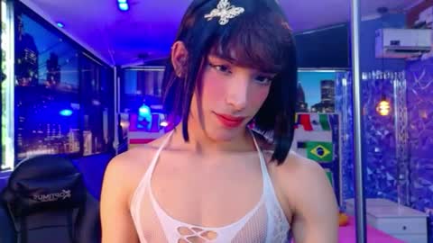 Snapshot of isaacnova chatting on June 24, 8:19 pm isaacnova online show from June 24, 8:19 pm