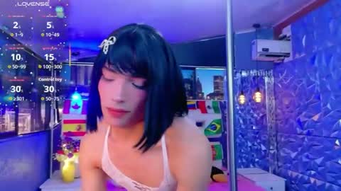 Snapshot of isaacnova chatting on July 1, 8:41 pm isaacnova online show from July 1, 8:41 pm