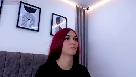isabel_palmer online show from April 21, 1:53 am