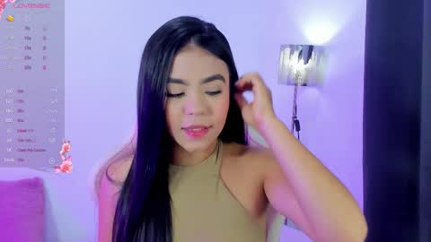 Isabel  online show from February 25, 4:00 am