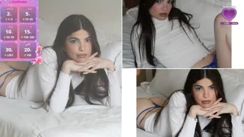 Snapshot of isabela_fiorelli chatting on June 15, 1:13 pm isabela_fiorelli online show from June 15, 1:13 pm