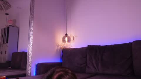 Isabela online show from June 23, 11:52 am
