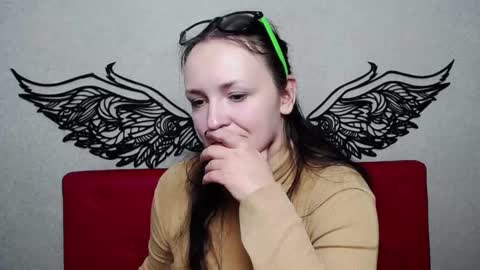 Snapshot of isabelblackberry chatting on December 7, 1:40 pm IsabelBlackberry online show from December 7, 1:40 pm