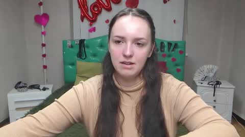 Snapshot of isabelblackberry chatting on October 16, 5:52 am IsabelBlackberry online show from October 16, 5:52 am