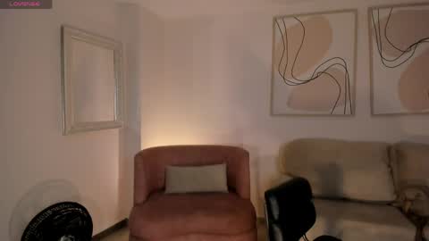 Snapshot of isabelbornner chatting on May 17, 11:17 am Isabel Bornner online show from May 17, 11:17 am