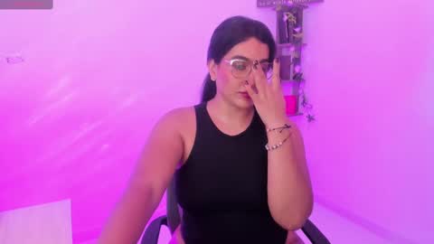 Snapshot of isabella_aristi03 chatting on September 26, 5:00 am isabella_aristi03 online show from September 26, 5:00 am