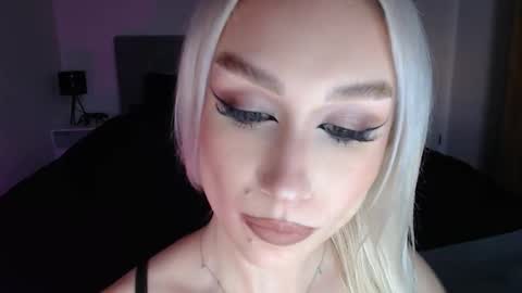 Isabella Baby online show from May 31, 6:09 pm