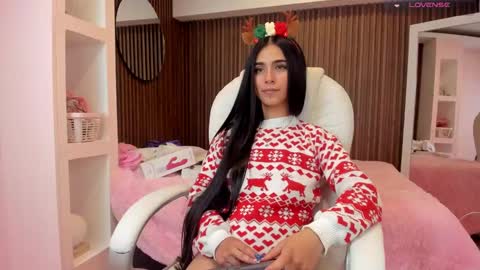 Isabella Cooper online show from December 8, 11:29 pm