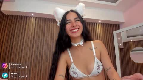 Snapshot of isabella_cooper9 chatting on January 16, 8:36 pm Isabella Cooper online show from January 16, 8:36 pm
