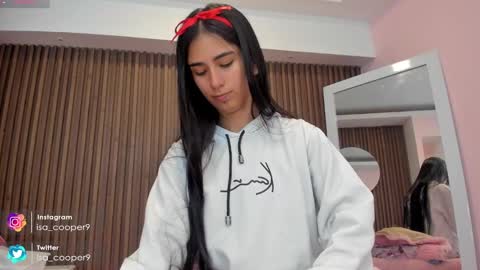 Snapshot of isabella_cooper9 chatting on January 25, 2:25 pm Isabella Cooper online show from January 25, 2:25 pm