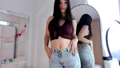 isabella_gomez11 online show from July 25, 9:01 pm