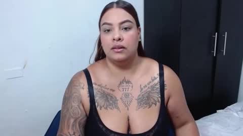  estefania online show from February 1, 11:31 am