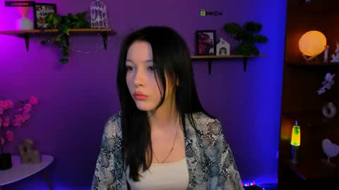 isabella misis online show from May 20, 11:05 am