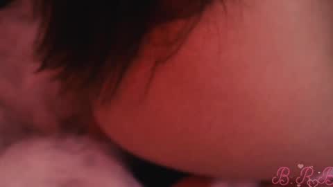 Snapshot of isabella_whiite chatting on December 20, 9:39 pm Isabella White online show from December 20, 9:39 pm