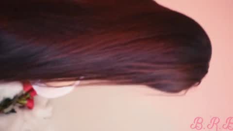 Snapshot of isabella_whiite chatting on January 14, 8:26 pm Isabella White online show from January 14, 8:26 pm
