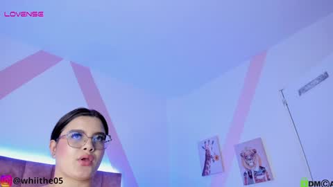 Snapshot of isabella_whiite chatting on January 15, 9:41 pm Isabella White online show from January 15, 9:41 pm