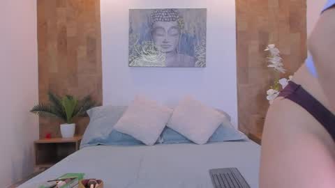 isabella_winkler online show from April 5, 11:18 am