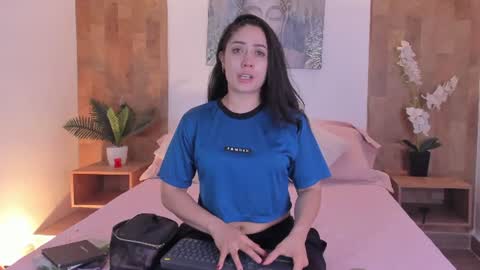 isabella_winkler online show from July 13, 11:13 am