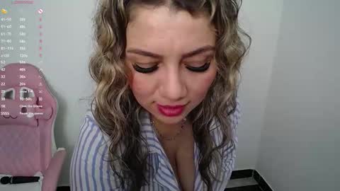 isabella_wish1 online show from March 27, 3:34 am