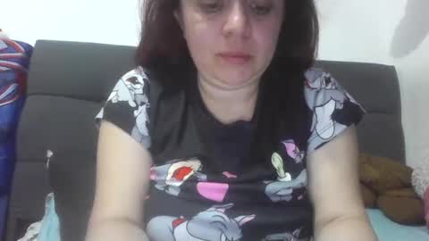 isabellaa_hills_ online show from April 29, 5:30 pm