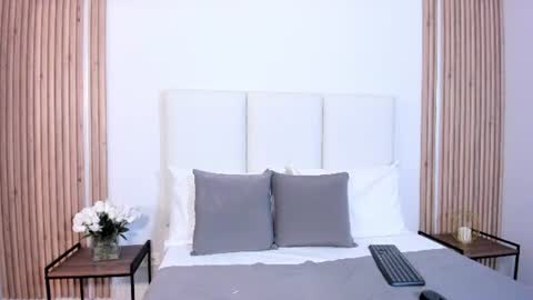 isabellaabliss online show from July 29, 7:01 pm