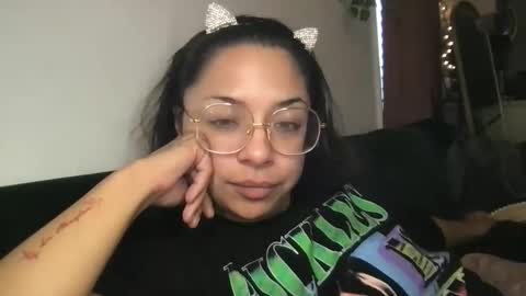 Snapshot of isabellaelizabeth chatting on June 6, 10:47 pm isabellaelizabeth online show from June 6, 10:47 pm