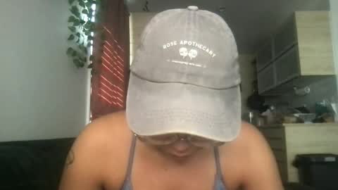 Snapshot of isabellaelizabeth chatting on July 22, 9:39 pm isabellaelizabeth online show from July 22, 9:39 pm