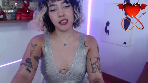 Snapshot of isabellakoff chatting on February 3, 6:17 pm Tati - online show from February 3, 6:17 pm