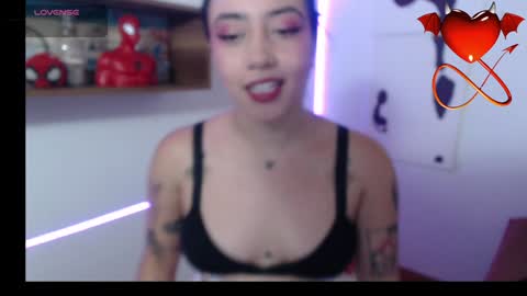 Snapshot of isabellakoff chatting on February 5, 12:06 pm Tati - online show from February 5, 12:06 pm