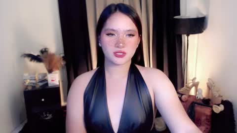 Snapshot of isabellaleights chatting on June 18, 9:14 am isabel online show from June 18, 9:14 am