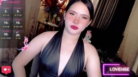 Snapshot of isabellaleights chatting on June 19, 1:10 am isabel online show from June 19, 1:10 am