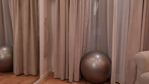 Snapshot of isabellamyst chatting on April 25, 8:39 pm IsabellaMyst online show from April 25, 8:39 pm