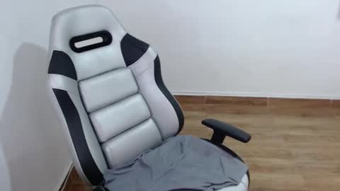 Snapshot of isabellaobregon2 chatting on February 23, 9:45 pm Isa online show from February 23, 9:45 pm