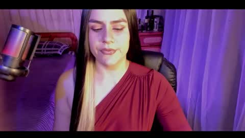 Snapshot of isabellapornnn chatting on February 22, 5:19 am Isabella online show from February 22, 5:19 am