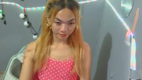 Snapshot of isabellatx chatting on February 8, 4:32 pm isabellatx online show from February 8, 4:32 pm