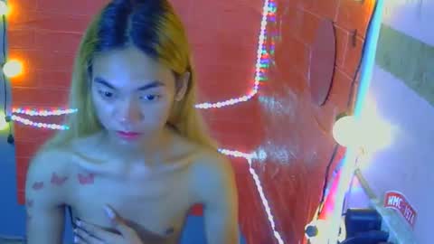 Snapshot of isabellatx chatting on February 22, 6:24 am isabellatx online show from February 22, 6:24 am