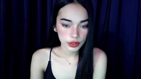 Isabelle online show from November 30, 7:23 am