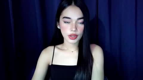 Snapshot of isabelle_willis chatting on January 19, 2:10 pm Isabelle online show from January 19, 2:10 pm