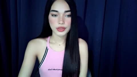 Snapshot of isabelle_willis chatting on February 13, 5:58 am Isabelle online show from February 13, 5:58 am