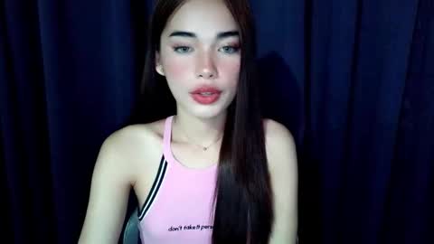 Snapshot of isabelle_willis chatting on February 21, 7:26 pm Isabelle online show from February 21, 7:26 pm