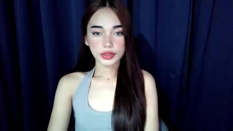 Snapshot of isabelle_willis chatting on February 25, 1:21 pm Isabelle online show from February 25, 1:21 pm