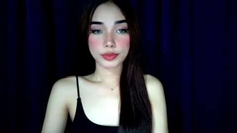 Snapshot of isabelle_willis chatting on July 21, 1:46 pm Isabelle online show from July 21, 1:46 pm
