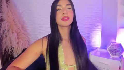 Isa online show from January 5, 10:57 pm