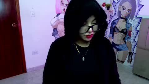 isabela online show from November 13, 6:45 am