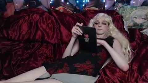 Sele online show from February 16, 10:50 pm