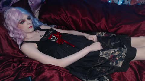 Sele online show from April 14, 10:27 pm