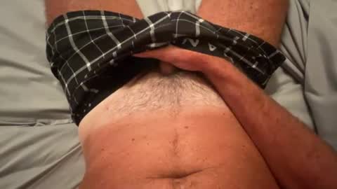 isemencum18 online show from August 7, 12:07 pm