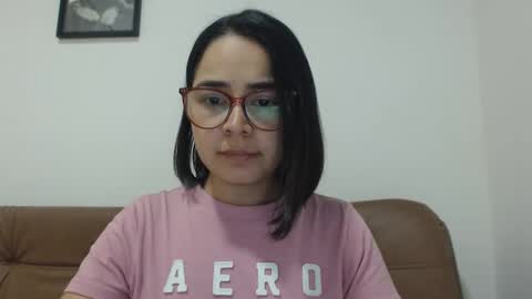 Emma online show from October 29, 3:20 am